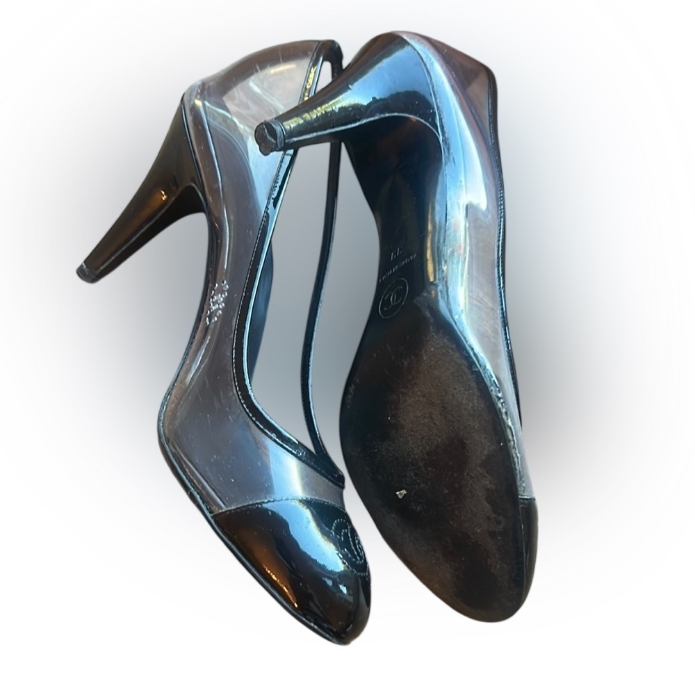 CHANEL Black Patent Leather & Clear PVC Cap Toe Pumps – Iconic CC Logo size 39 - Picture 4 of 12